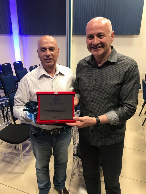 ACIAI RECEBE RECONHECIMENTO DO SEBRAE E FECOMÉRCO/PR PELA SUA ATUAÇÃO